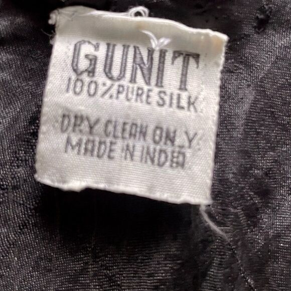 𝅺Vintage 1980s Butterfly Sequin Silk Top - Picture 13 of 16